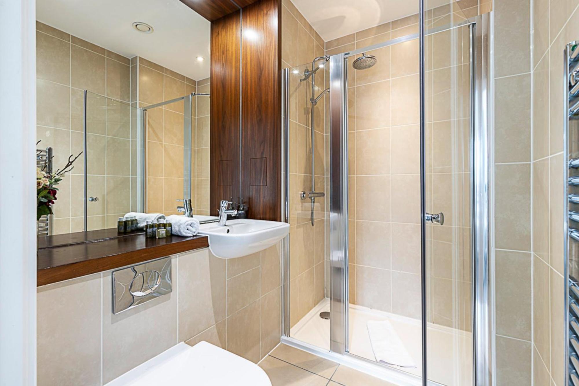 Vibrant London Canal Apartment Екстериор снимка