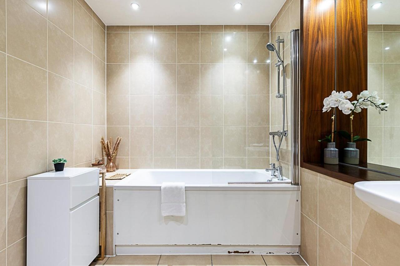 Vibrant London Canal Apartment Екстериор снимка